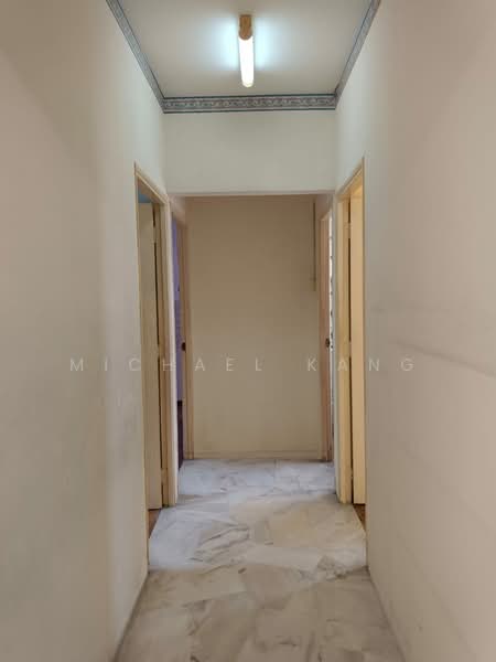 Apartment for Sale at Pangsapuri Saraka - Michael Kang - Corridor - PropertyGuru.com.my