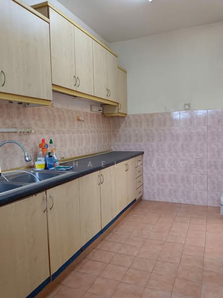 Apartment for Sale at Pangsapuri Saraka - Michael Kang - Kitchen - PropertyGuru.com.my