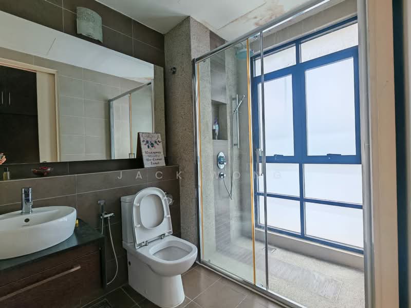 Service Residence for Sale at Isola - Jack Wong - Bathroom - PropertyGuru.com.my