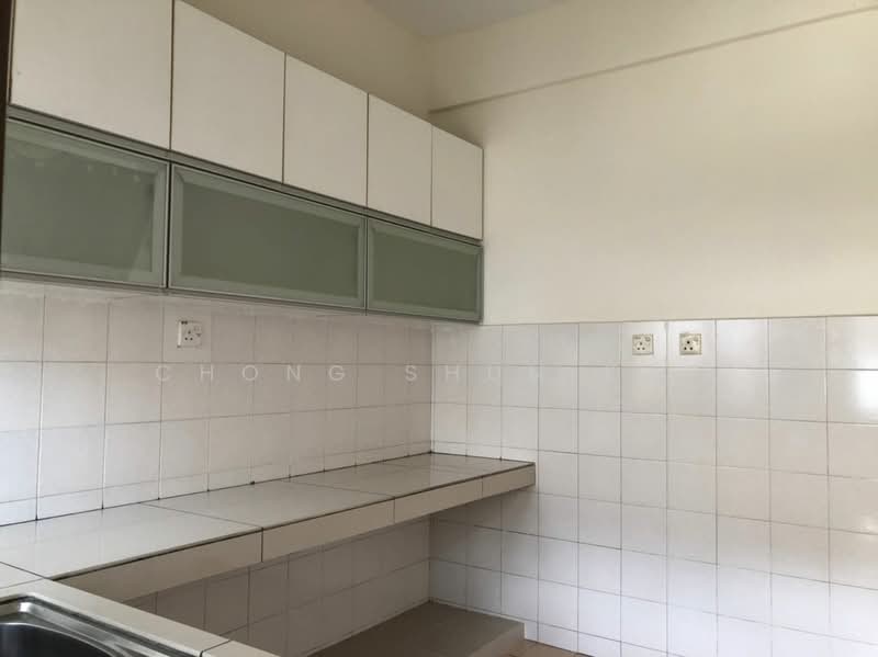 Terraced House for Sale in Putra Heights (Subang Jaya) - Chong Shun Kae - Kitchen - PropertyGuru.com.my