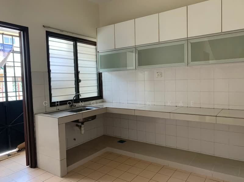 Terraced House for Sale in Putra Heights (Subang Jaya) - Chong Shun Kae - Kitchen - PropertyGuru.com.my