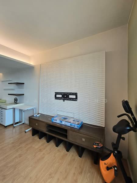 Service Residence for Sale at i-Zen @ Kiara 1 - James Wong - Living Room - PropertyGuru.com.my