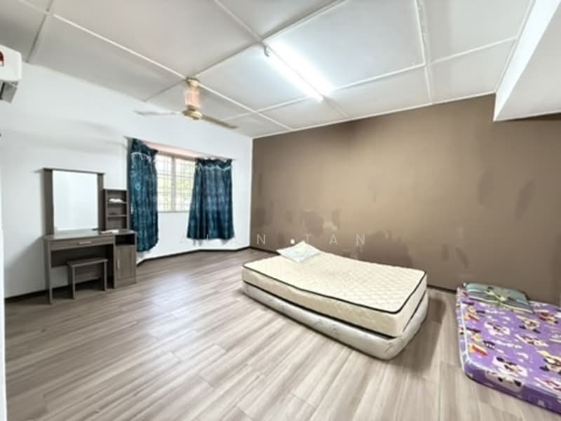 2-storey Terraced House for Sale in Taman Jaya Baru (Cheras) - Alan Tan - Bedroom - PropertyGuru.com.my