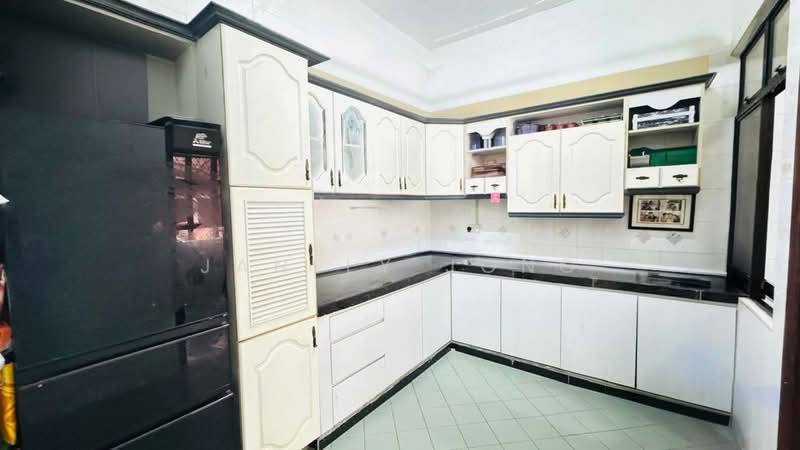 Rumah Berkembar untuk Dijual di Skudai (Johor) - Janlly Jong - Kitchen - PropertyGuru.com.my