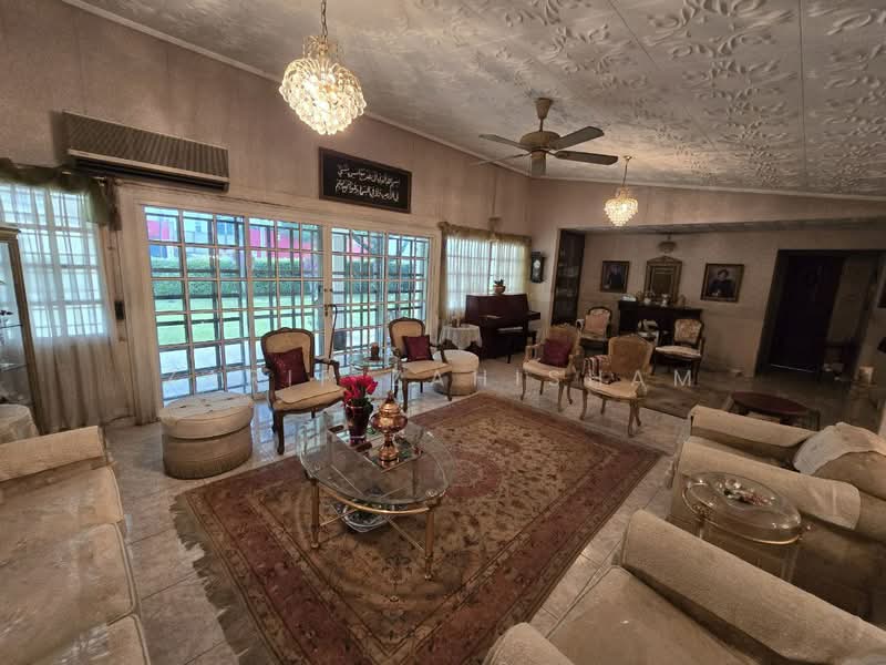 For Sale - Seksyen 16