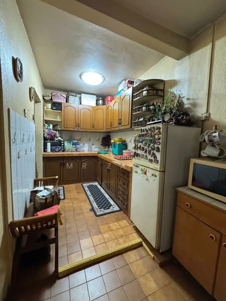 Terraced House for Sale in Batu Caves (Selangor) - Mr Zack - Kitchen - PropertyGuru.com.my