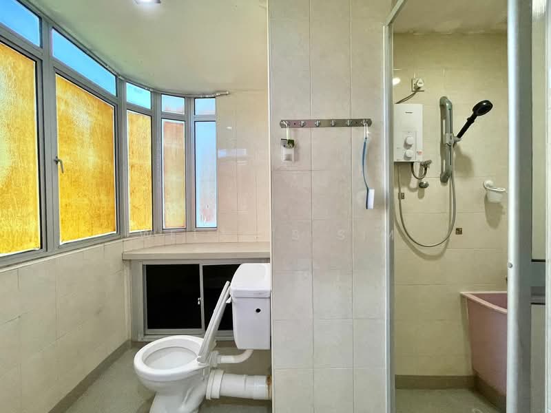 Apartment for Rent at Gambier Heights - Welwits Sim - Bathroom - PropertyGuru.com.my