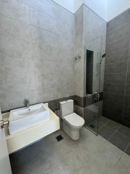 Semi-Detached House for Sale in Sungai Buloh (Selangor) - CCS Shan - Bathroom - PropertyGuru.com.my