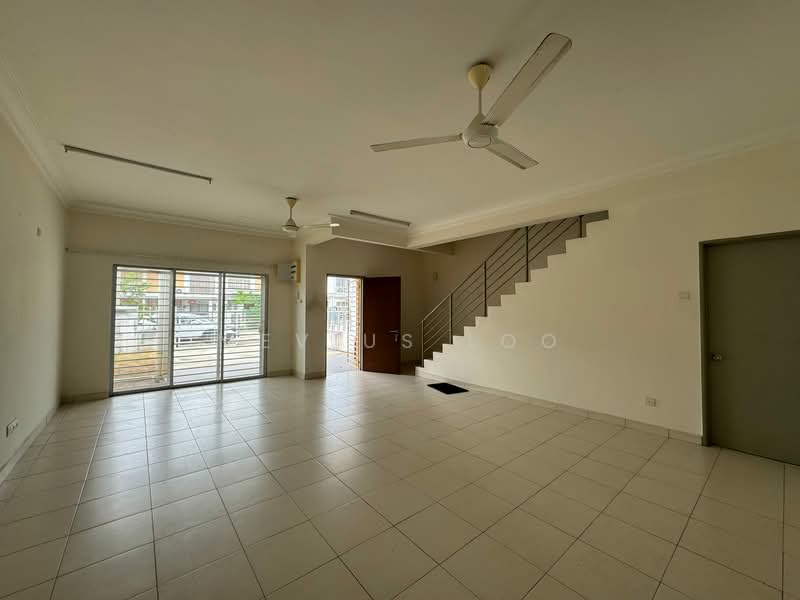 2-storey Terraced House for Sale in Sungai Buloh (Selangor) - CCS Shan - Living Room - PropertyGuru.com.my