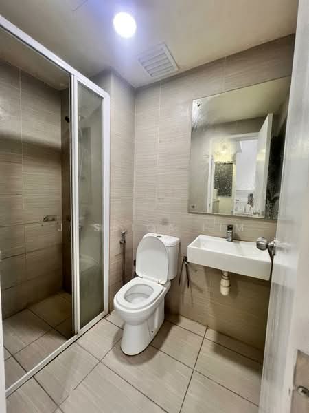 Service Residence for Rent at Fera Residence @ The Quartz WM - Jessica Lim - Bathroom - PropertyGuru.com.my