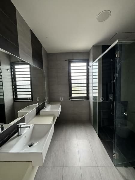Rumah Berkembar untuk Disewa di Sungai Buloh (Selangor) - CCS Shan - Bathroom - PropertyGuru.com.my