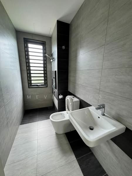 Rumah Berkembar untuk Disewa di Sungai Buloh (Selangor) - CCS Shan - Bathroom - PropertyGuru.com.my