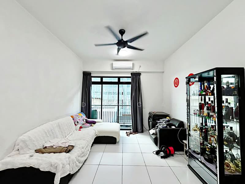 Servis Apartment untuk Dijual di Sky Oasis Residence (Pangsapuri Oasis 1) - Gideon Chan - Living Room - PropertyGuru.com.my