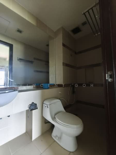 2-storey Terraced House for Sale in Bukit Rahman Putra (Sungai Buloh) - Vincent Goh - Bathroom - PropertyGuru.com.my