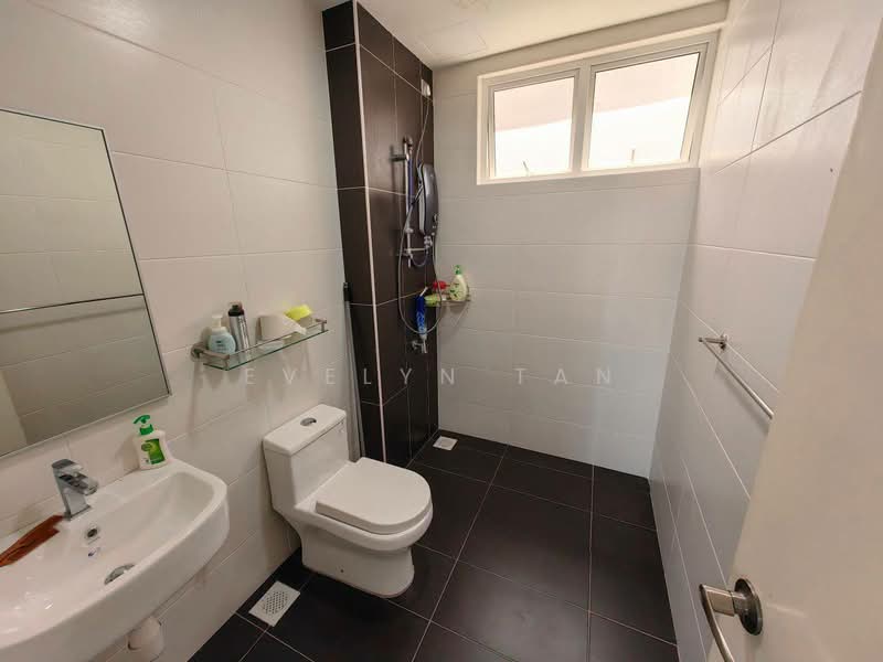 Service Residence for Rent at Twin Danga Residence - Evelyn Tan - Bathroom - PropertyGuru.com.my