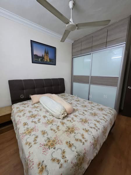 Apartment for Sale at Sea Park Apartment - Grey Lim H N - Bedroom - PropertyGuru.com.my