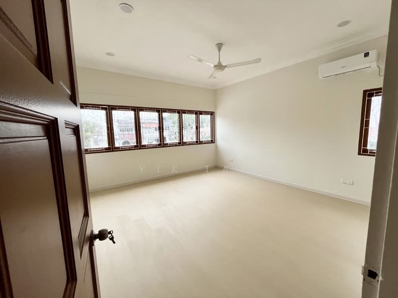 2-storey Terraced House for Sale in Taman Tasek (Johor Bahru) - Yik Tat - Interior - PropertyGuru.com.my