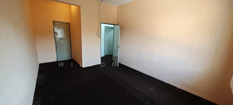 2-storey Terraced House for Sale in BANDAR PUCHONG JAYA (Puchong) - Wilson Chin - Interior - PropertyGuru.com.my