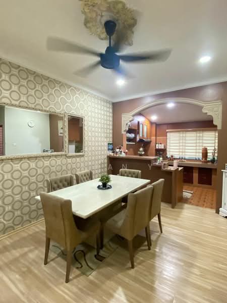 Jalan Ayu Pelangis Indah Ulu Tiram Johor / Corners Lot untuk Untuk Dijual - RM 780,000, Apr 2026 - Dining Room - PropertyGuru.com.my