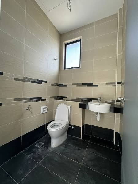 Eco Business Park 1 untuk Untuk Dijual - RM 2,980,000, Apr 2026 - Bathroom - PropertyGuru.com.my
