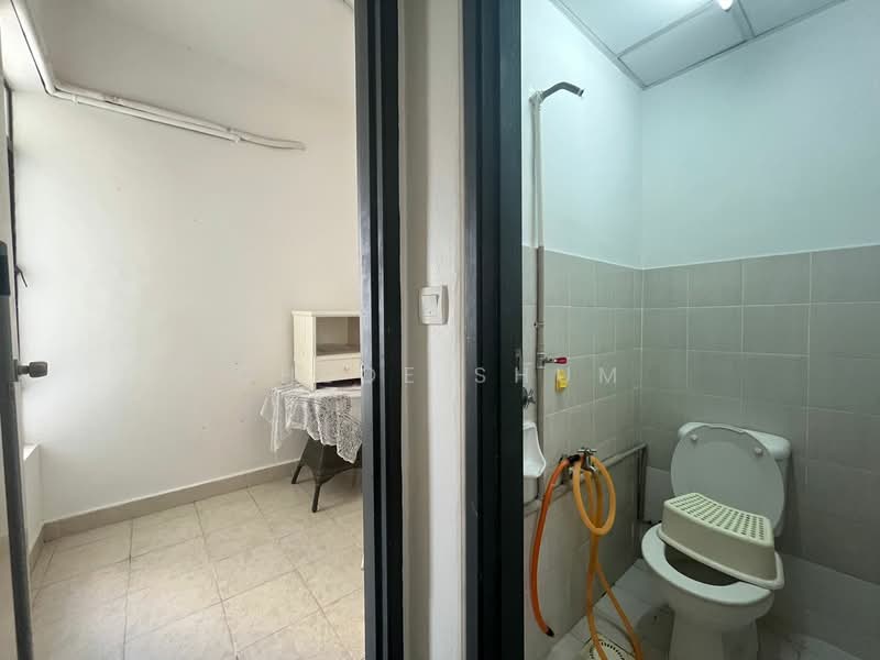 Rivercity Condominium untuk Untuk Disewa - RM 1,800 /bulan, Mac 2026 - Bathroom - PropertyGuru.com.my