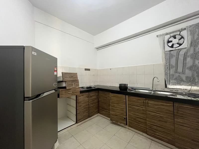 Rivercity Condominium untuk Untuk Disewa - RM 1,800 /bulan, Mac 2026 - Kitchen - PropertyGuru.com.my