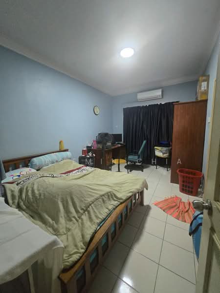 3-storey Terraced House for Sale in Taman Fadason (Kepong) - Jasemin Chia - Bedroom - PropertyGuru.com.my