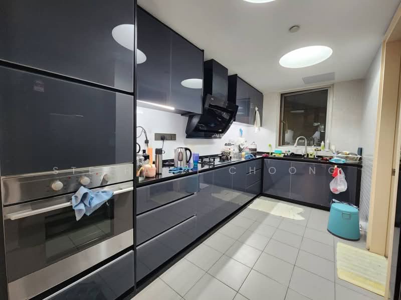 Service Residence for Sale at i-Zen @ Kiara 1 - Stephanie Choong - Kitchen - PropertyGuru.com.my