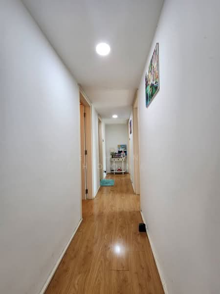 Service Residence for Sale at i-Zen @ Kiara 1 - Stephanie Choong - Corridor - PropertyGuru.com.my