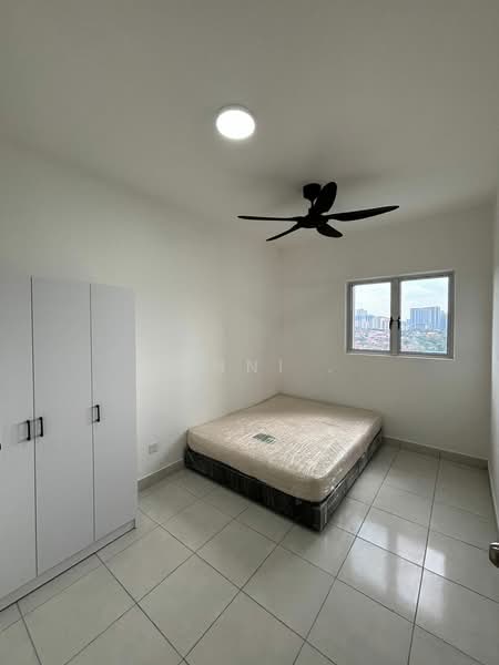 Residensi Riamas untuk Untuk Disewa - RM 1,800 /bulan, Mac 2026 - Bedroom - PropertyGuru.com.my