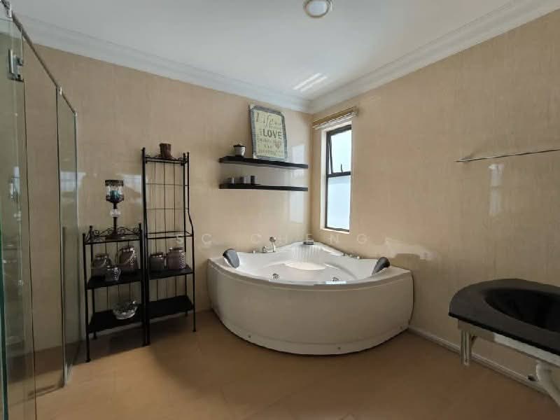 Cluster House for Sale in Skudai (Johor) - SC Cheng - Bathroom - PropertyGuru.com.my