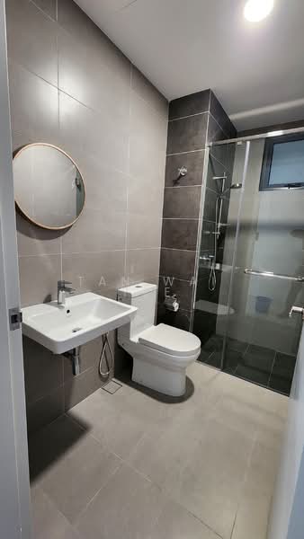 Servis Apartment untuk Dijual di Sunway Belfield - Wai Yee - Bathroom - PropertyGuru.com.my