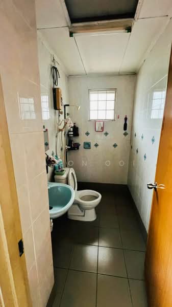 Townhouse for Sale in Bukit Rimau (Shah Alam) - Jason Ooi - Bathroom - PropertyGuru.com.my