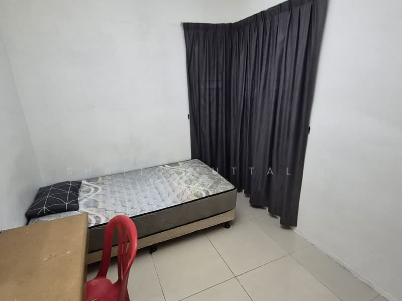 Condominium for Rent at East Lake Residence - Shafiq Muttalib - Bedroom - PropertyGuru.com.my