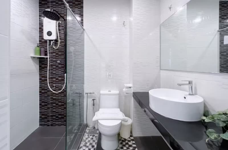 Service Residence for Sale at Gems Residences - Jeanne Chian - PropertyGuru.com.my