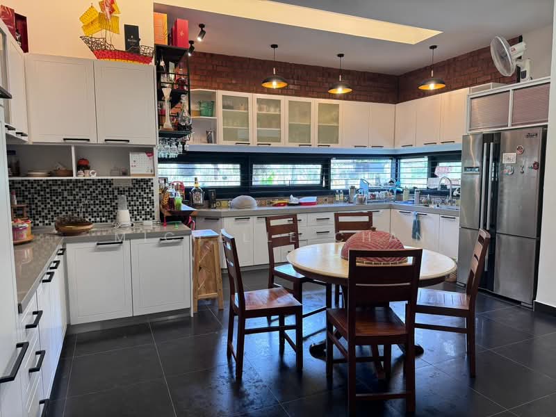 Alam Sutera untuk Untuk Dijual - RM 5,000,000, Apr 2026 - Kitchen - PropertyGuru.com.my