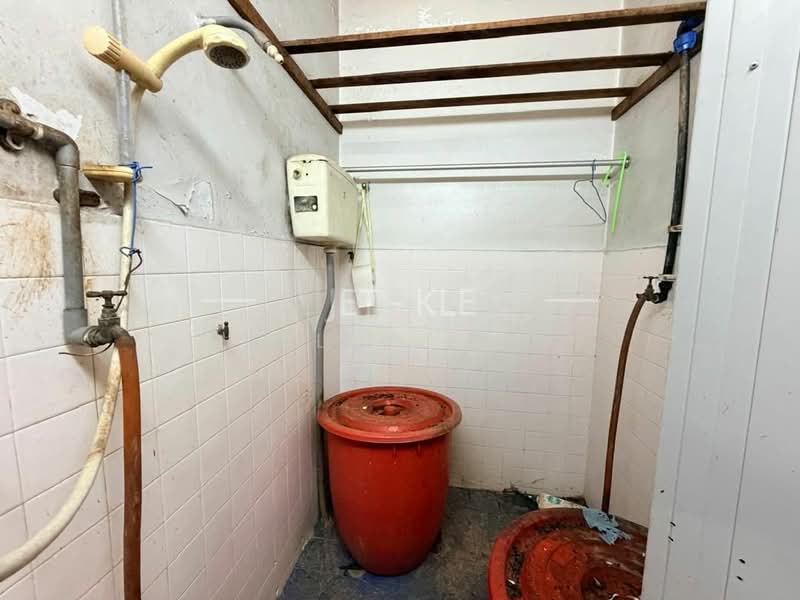 1-storey Terraced House for Sale in Klang (Selangor) - Kelly Lim - Bathroom - PropertyGuru.com.my