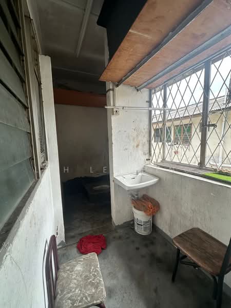 Flat for Sale at Flat Taman Ungku Tun Aminah - Loh Lee Peng - PropertyGuru.com.my