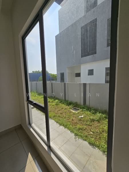 Broadleaf Residences untuk Untuk Dijual - RM 2,450,000, Mac 2026 - Back Side of Home - PropertyGuru.com.my