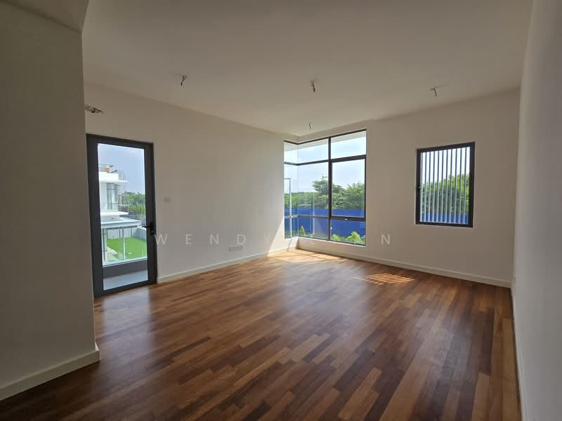 Broadleaf Residences untuk Untuk Dijual - RM 2,450,000, Mac 2026 - Master Bedroom with Balcony - PropertyGuru.com.my