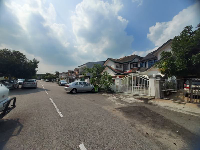2-storey Terraced House for Sale in Bandar Baru Sri Petaling (Sri Petaling) - LOW WK - Exterior - PropertyGuru.com.my