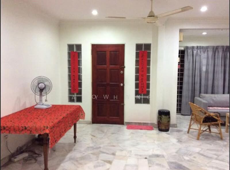 2-storey Terraced House for Sale in Bandar Baru Sri Petaling (Sri Petaling) - LOW WK - Entrance - PropertyGuru.com.my