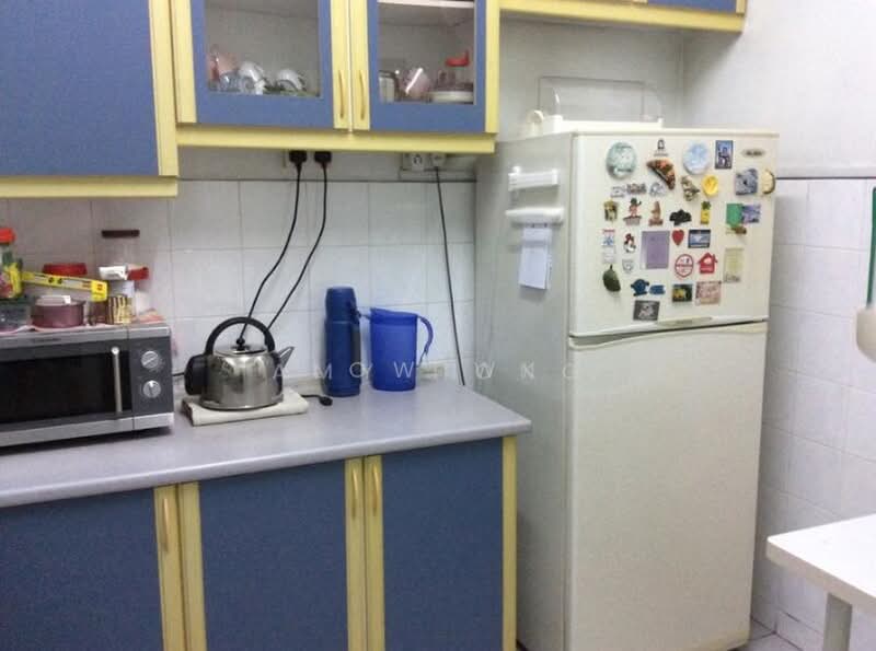 2-storey Terraced House for Sale in Bandar Baru Sri Petaling (Sri Petaling) - LOW WK - Kitchen - PropertyGuru.com.my