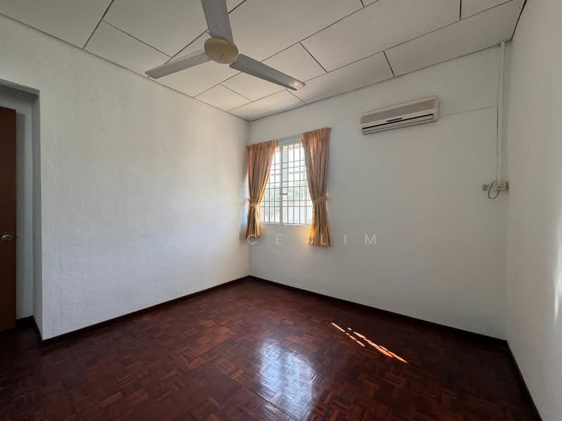 Bungalow for Rent in Gelugor (Penang) - JOYCE LIM - PropertyGuru.com.my