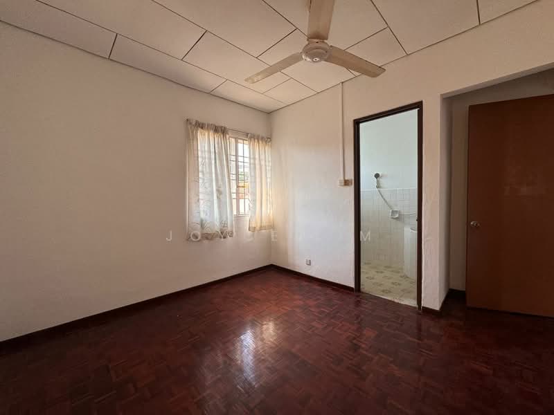 Bungalow for Rent in Gelugor (Penang) - JOYCE LIM - PropertyGuru.com.my