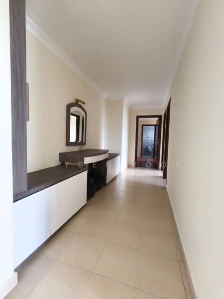 Condominium for Sale at The Straits View Condominium - Kayden Voon - Corridor - PropertyGuru.com.my