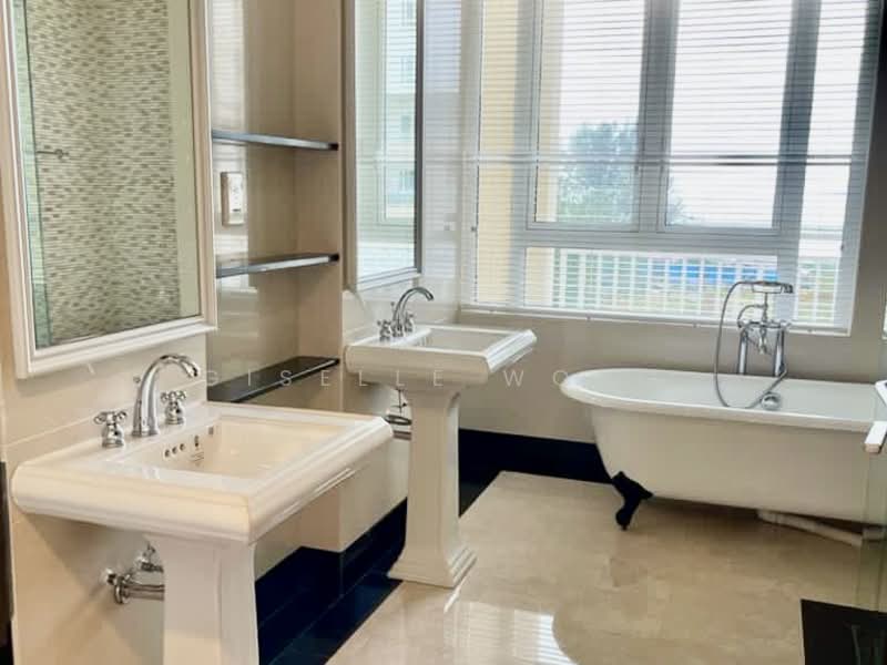 Quayside Seafront Resort Condominiums untuk Untuk Disewa - RM 7,000 /bulan, Mac 2026 - Bathroom - PropertyGuru.com.my