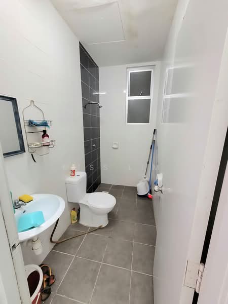 Service Residence for Rent at Bsp Skypark - MISS LIM - Bathroom - PropertyGuru.com.my