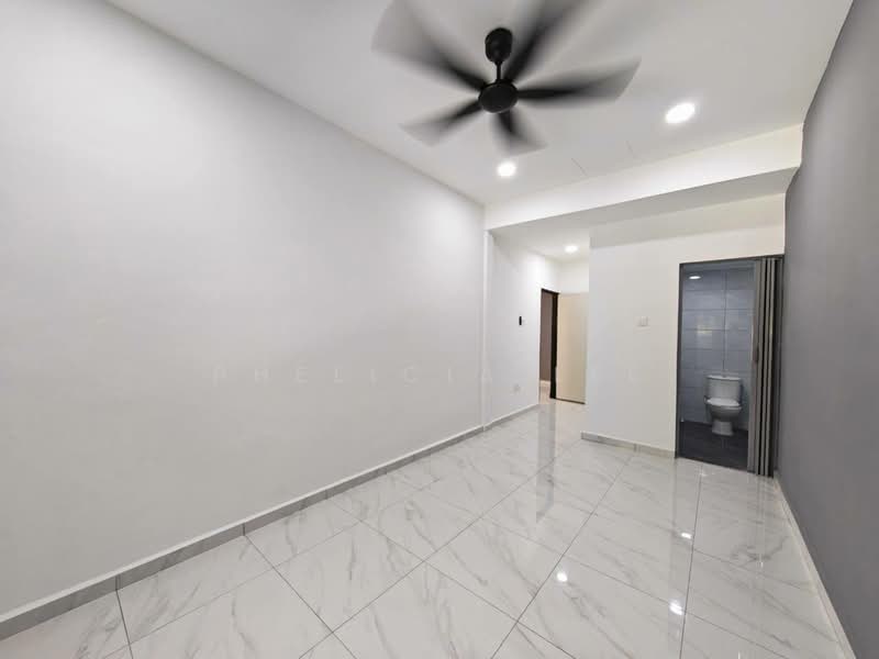 Terraced House for Sale in Senai (Kulai) - Phelicia Lee - Interior - PropertyGuru.com.my