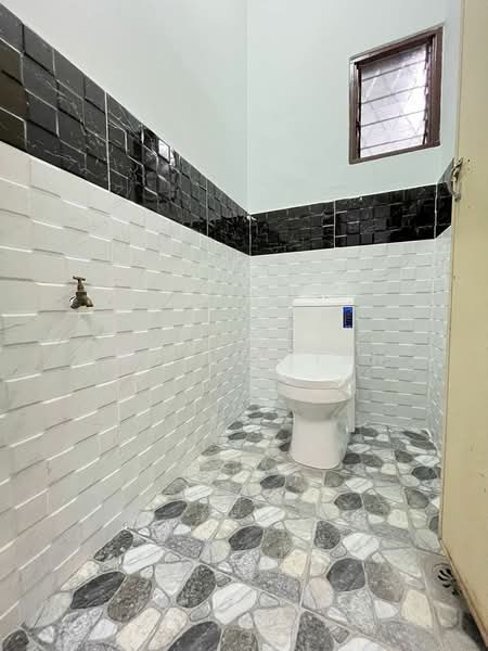2-storey Terraced House for Rent in Taman Sea (Petaling Jaya) - See Hui Tan - Bathroom - PropertyGuru.com.my